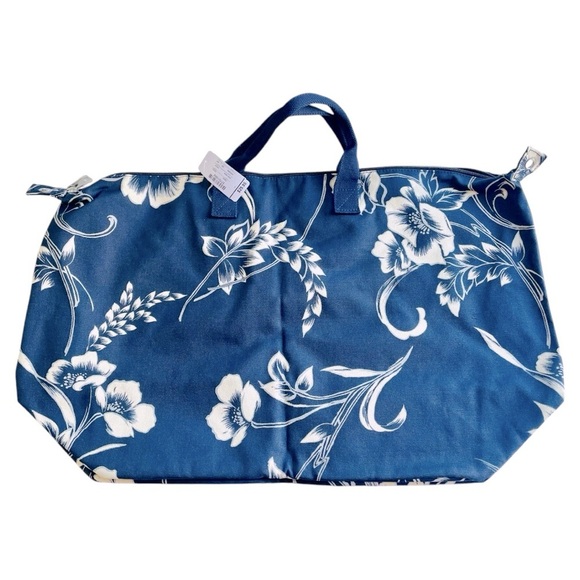 Christopher and Banks Blue Tropical Tote Bag NWT - Picture 1 of 8